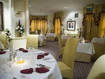 Haley'S Hotel Leeds